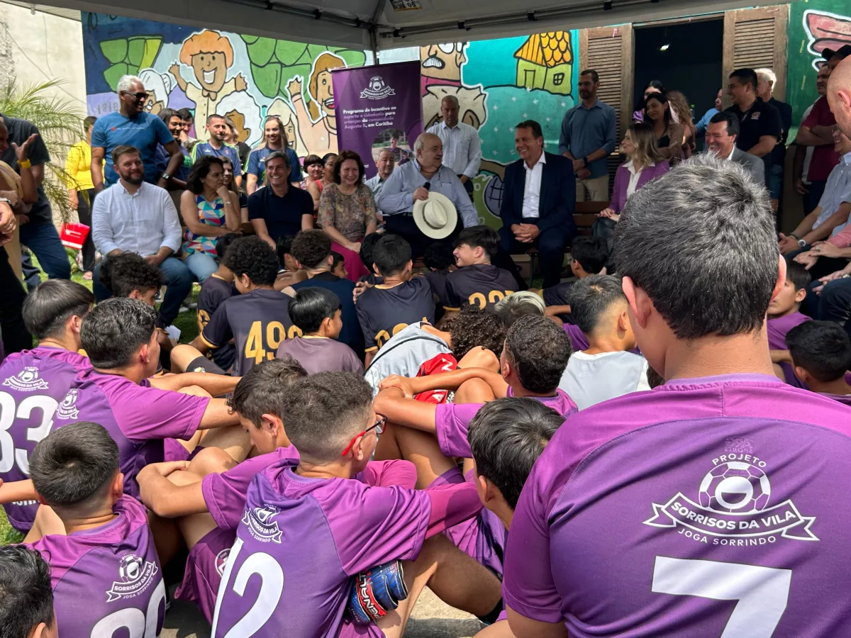 Rodoparaná participa da inauguração da 15ª Quadra de Grama Sintética de Curitiba, no bairro CIC - Imagem 1