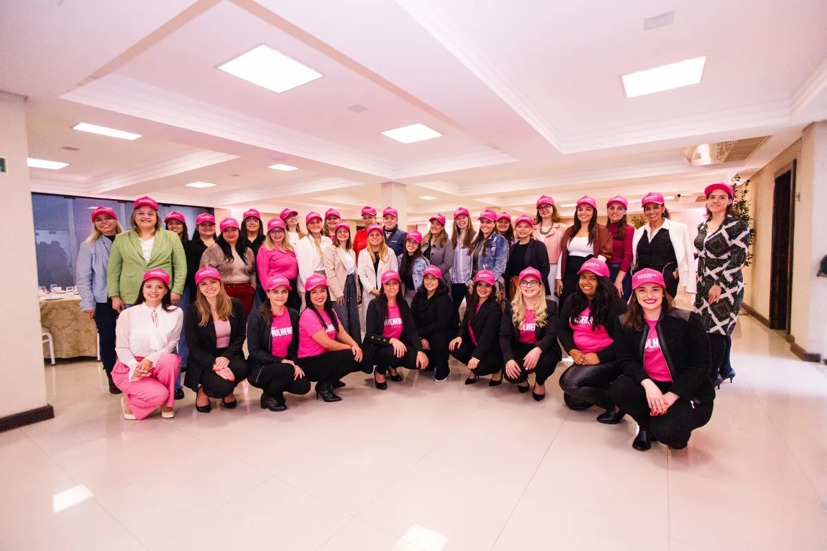 Rodoparaná realiza primeira edição do evento "Mulheres que Guiam"